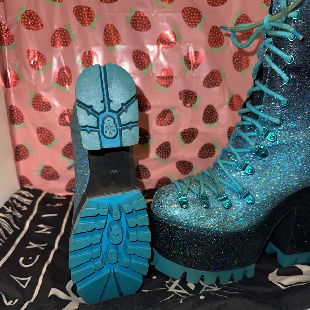 RARE HTF DOLLS KILL CLUB EXX BLUE SPARKLE PLATFORM TRAITOR BOOTS SIZE 9 - Picture 5 of 14